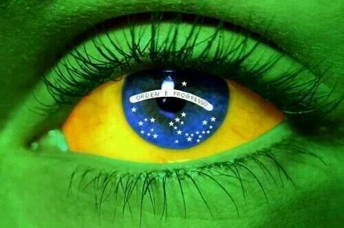 Sou um Pedreiro Livre.'. e minha vida é andar por esse país, pra ver se um dia eu descanso feliz...
No Facebook http://t.co/HucaJDQJ