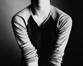 ADOLESCENCIA = Amor, Dolor, Odio, Locura, Ensenanzas, Sonrisas, Caidas, Enamoramiento, Necedad, Celos, Imaginacion, Alegrias.