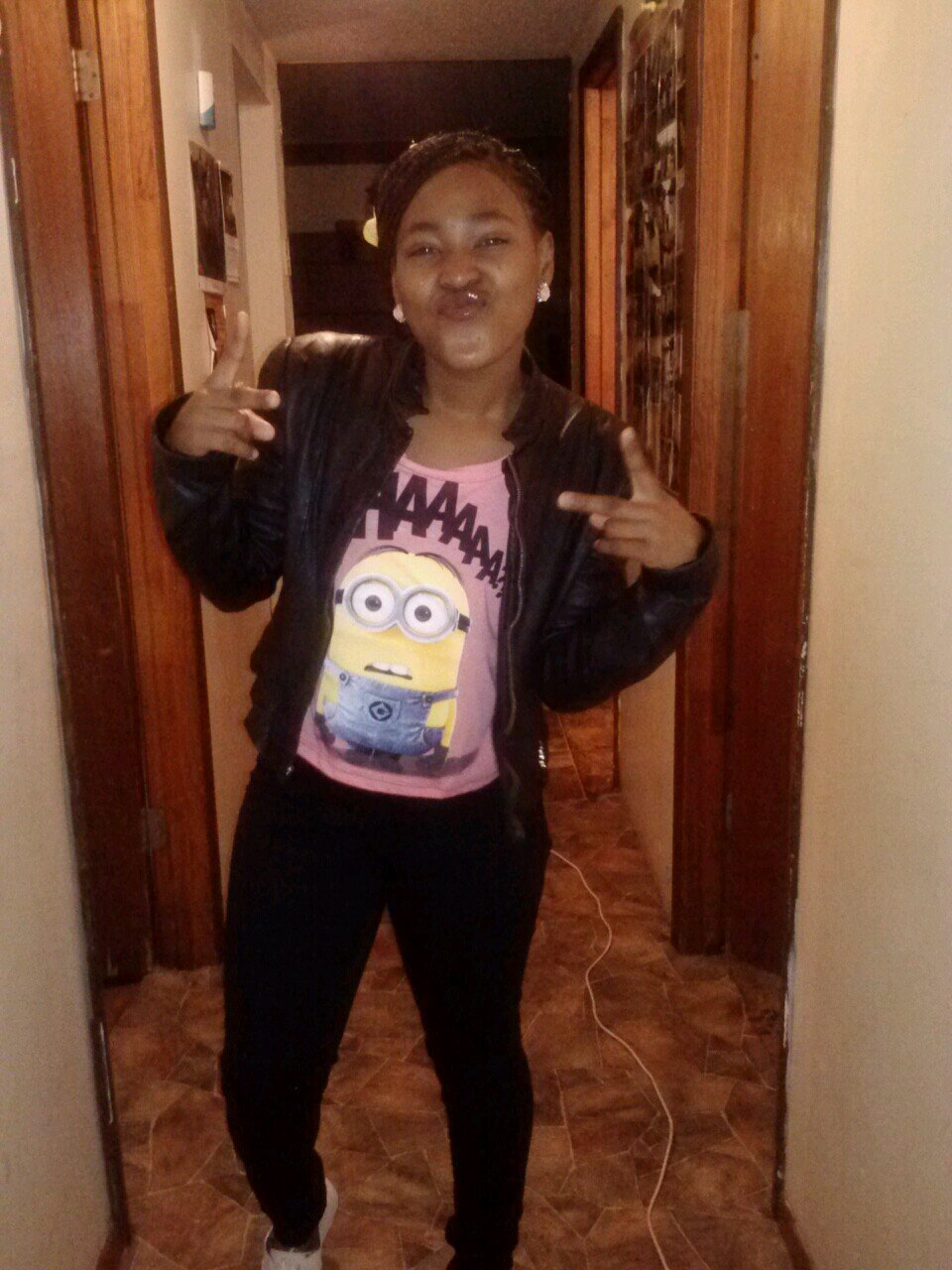 *#TeamCute,#TeamThick,#TeamBad ! Follow Me & My Bestfriend @iRock_Davis
We Follow Back :) Bestfriend (X) , I Love You ! :)