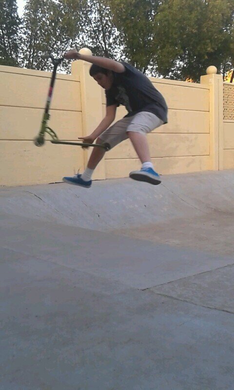 Age:14
Hobbies:scoot,skate,bmx
Kik:salmantherider
What's app:98060231
PIN:755F6DC4
                     Well thats it folks