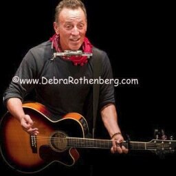 Jersey Girl in NYC.
NYC photographer. Bruce Springsteen In Focus 1980-2012 IPPY Award winning book Independent Publisher Book Awards http://t.co/lCQSpdX2Ms