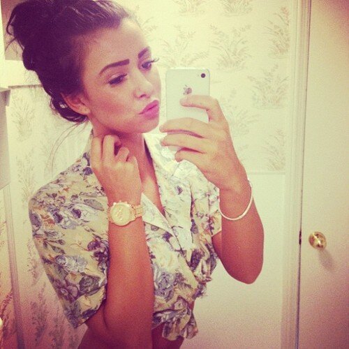 FallonSibbett's profile picture. Stay strong, make them wonder how you're still smiling.