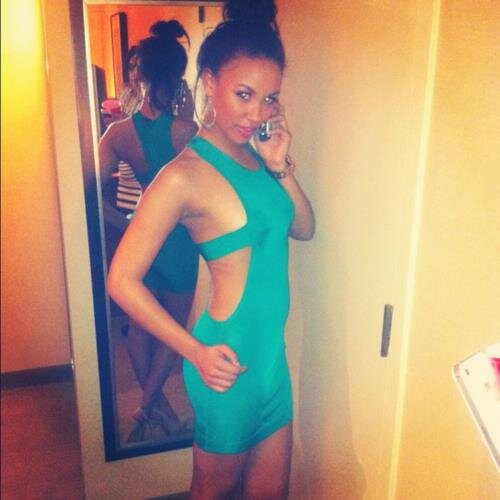 CarleyBroadwate's profile picture. Live life without any limits, because you'll never know when your time comes. So live, laugh and most importantly be happy.