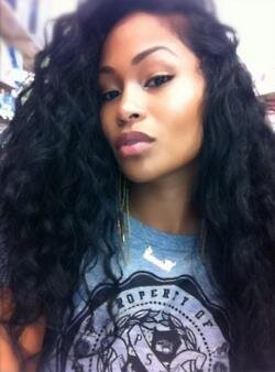 LoretteGillouin's profile picture. I miss you so much it hurts. But what hurts even more is that I know you don't miss me.