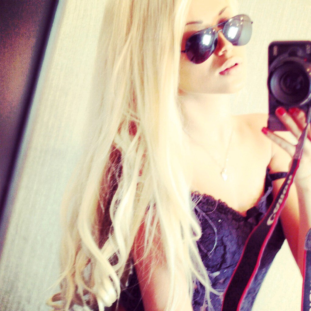 SybilleRenaux's profile picture. That awkward moment when you can't read your own handwriting.