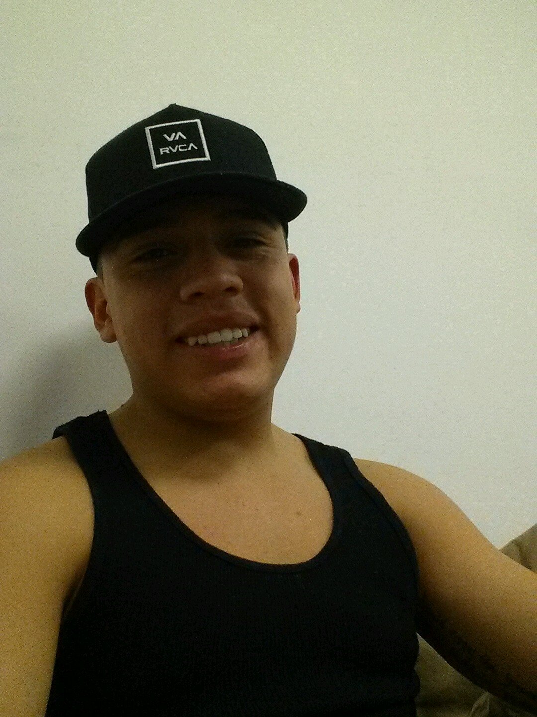 Well If You dont Know me then hmmmm:o haha