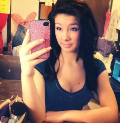 Never let a girl go to bed mad or sad.