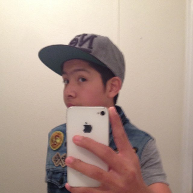 FabianSwaqq's profile picture. ~OVOXO~ ~Justin Bieber ~ Drake ~ MEOE ~ Aj Hernz ~ Kirko Bangz ~ Drink In My Cup~ Jay-Z ~ Niggas In Paris Help Me Get 10.K PLZ