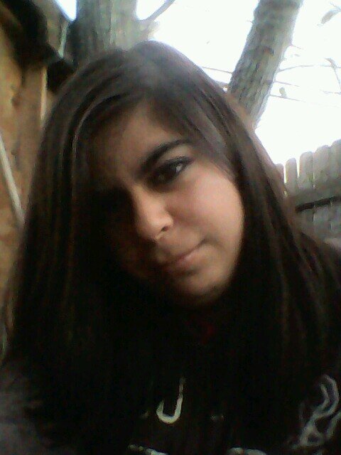 IM 16 YEARS OLD I LOVE ANY KIND OF MUSIC BUT HEAVY MELT IT IS MY LIFE AND IT HELPS ME WHAT IM GOING THOUGH IN MY LIFE THAT I FUCKING HATE AND IM #SINGLE