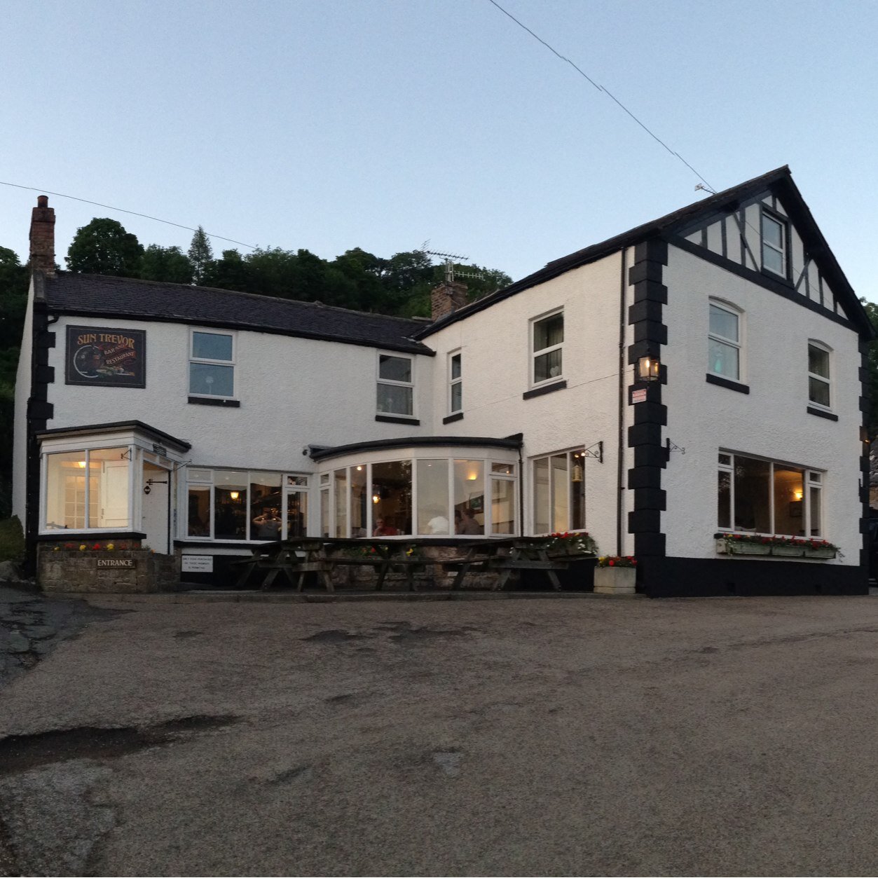 Sun Trevor