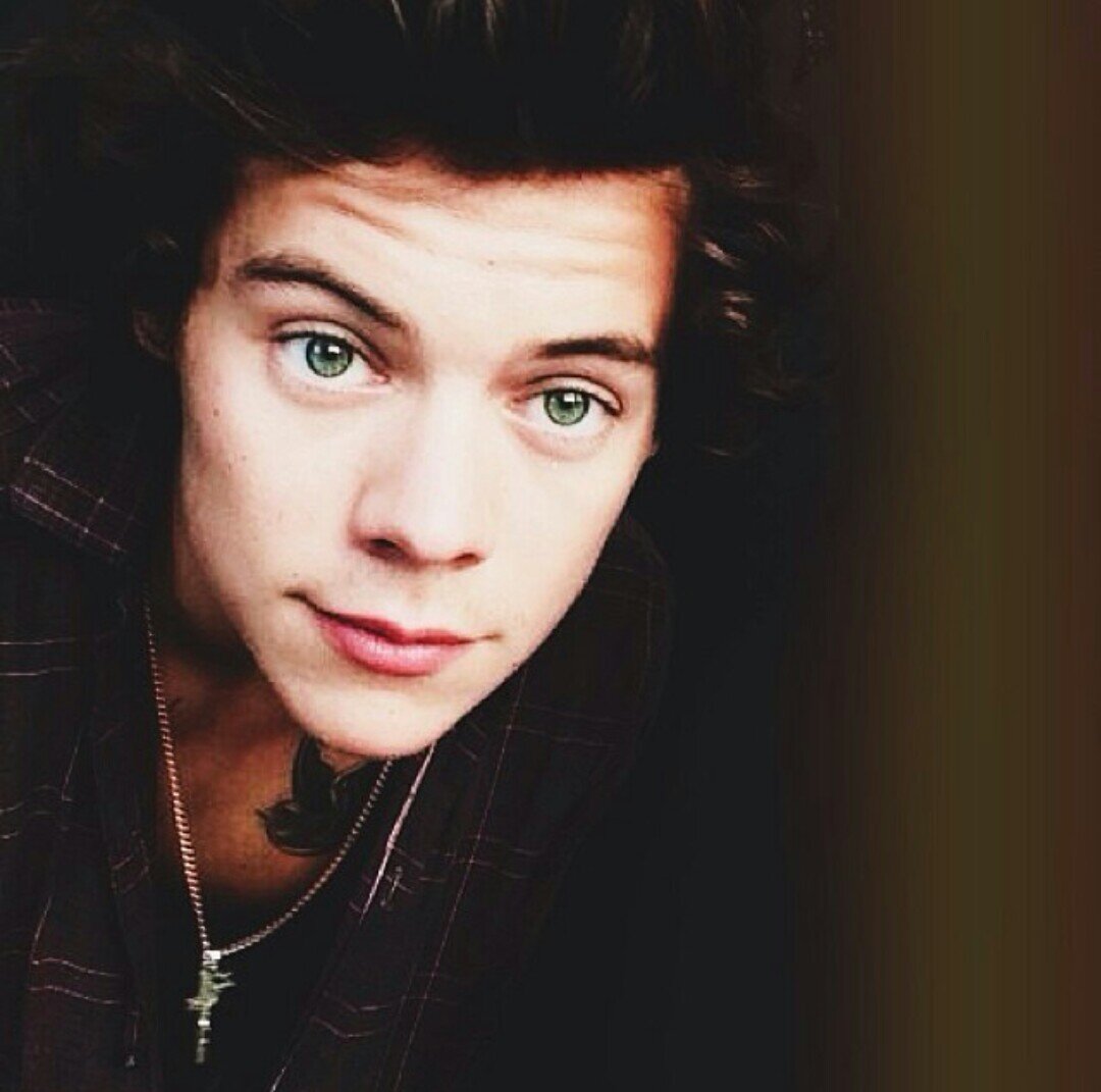 Hey babe follow me @puurplehaze97 if & only if you want to. (●ω●✿)