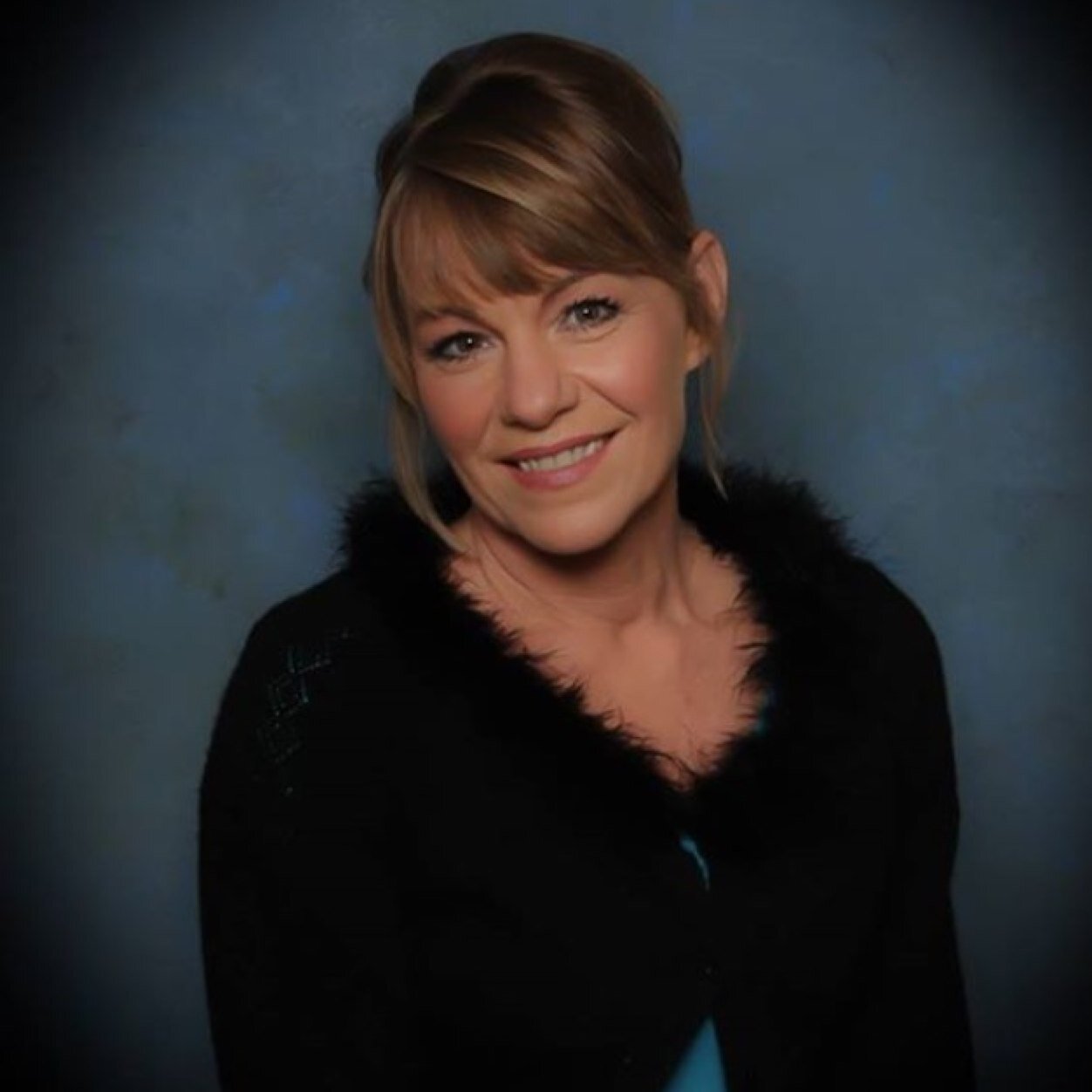 Look Foward to your Miracles Author | Mother,| Hospice volunteer|. Is passionate about sharing her stories to perhaps inspire others to look forward to ...