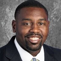Dr. Ryan James (@ryanearljames) Twitter profile photo