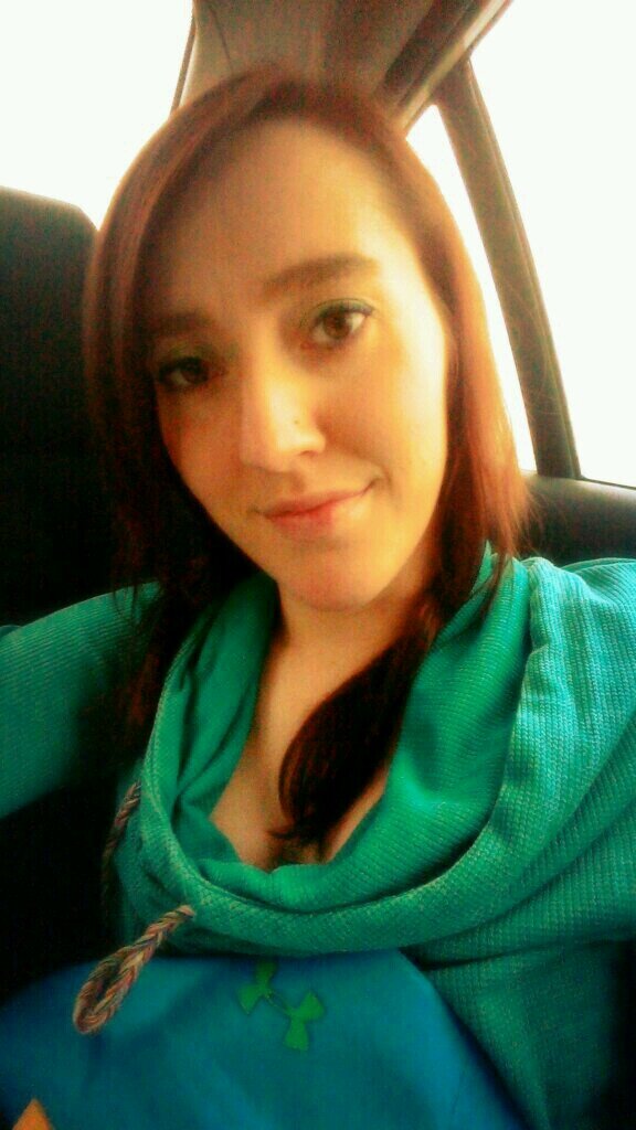 I believe in peace and love. happiness is key. I love to smile. just a small town girl :)