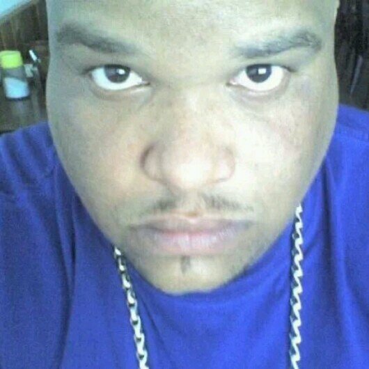 _mrbleck's profile picture. entrepreneur/club promoter/dj/business owner @Salons by Bléck, Bléck's Mobile Detail a high end auto detailing co. & Bléck Productions