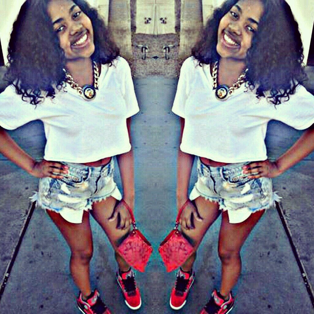 Vegas | Hated | 4'10 | Famous | IG @GirlsLoveNana