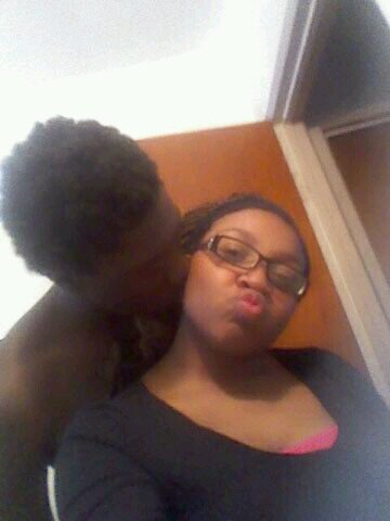 #Follow Me I Folow Bck .
#Proud Mommy
#ILoveMy Roro
#Taken ( 6.24.12 )
#I Love My Haters