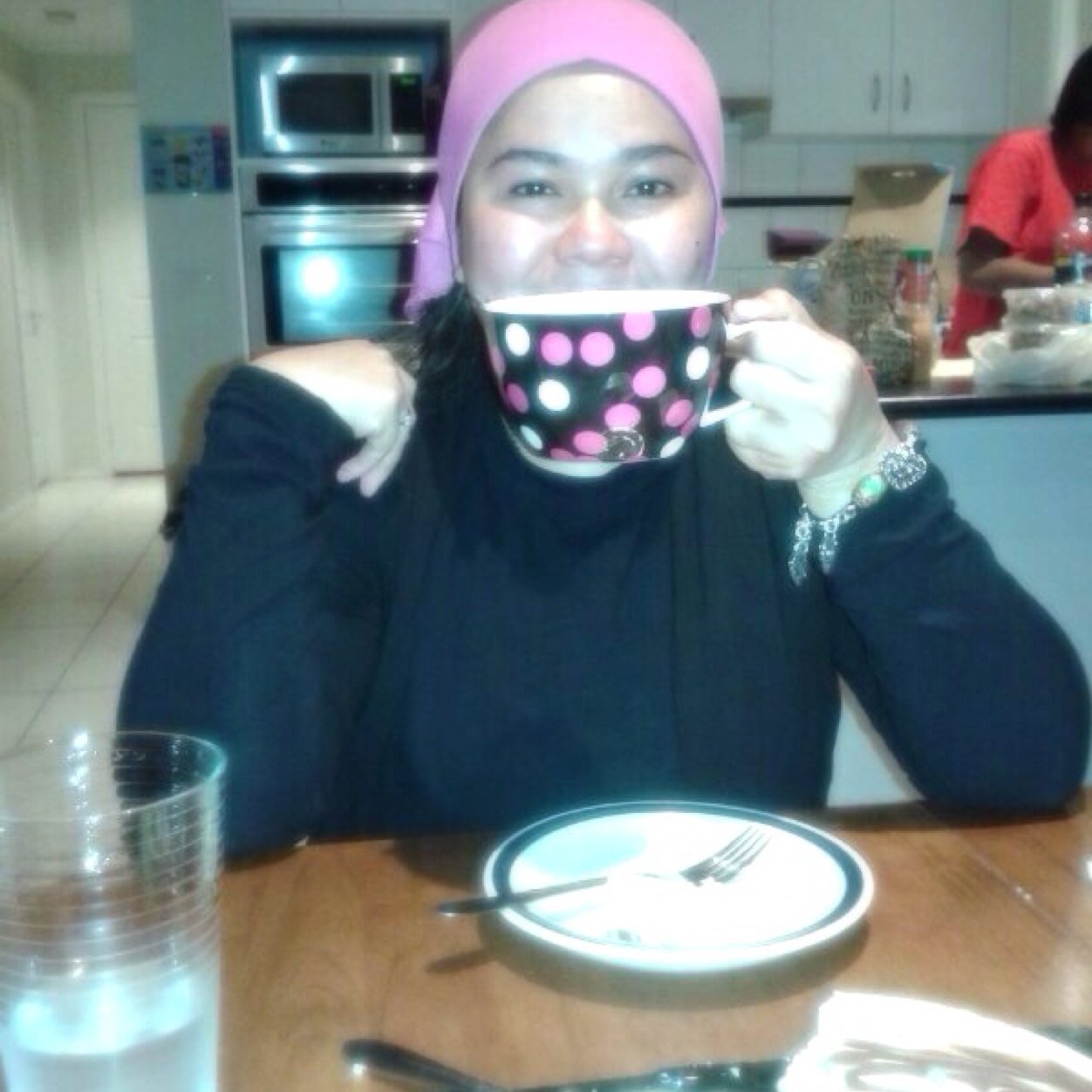 was 18, still thinks 18 and forever feels like 18....ask me again how i feel when i am 81... ;P