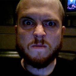 Headbanger, fã de Slayer, Dissection, Fear Factory, Týr e inúmeras outras bandas. Músico, Mortal Kombat (clássicos) , Resident Evil e amo o frio.