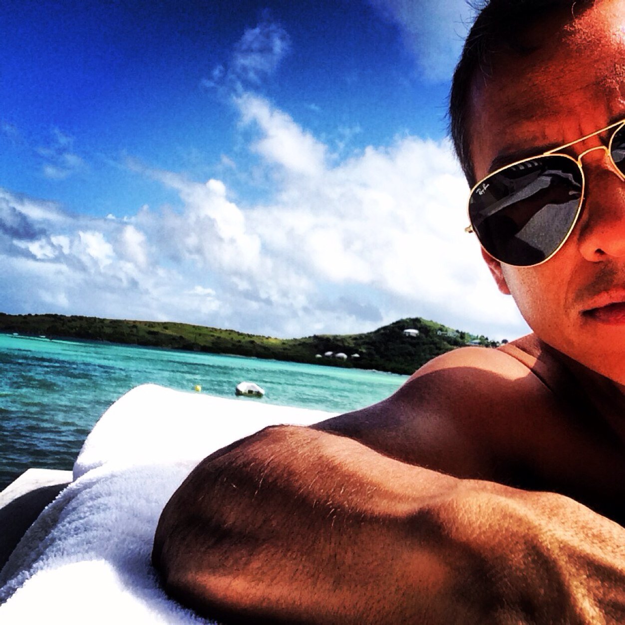 fjhnyc's profile picture. 