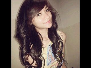 Aku sexy , sensual , tp tau diri . Jangan pernah anggep aku cewek murahan !!!