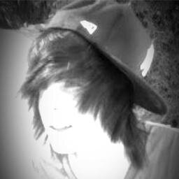 17 | Male | Depression | Self harm | Anxiety | Bisexual | DM me if you need to talk. My Wattpad is: http://t.co/dCexmWiAIT