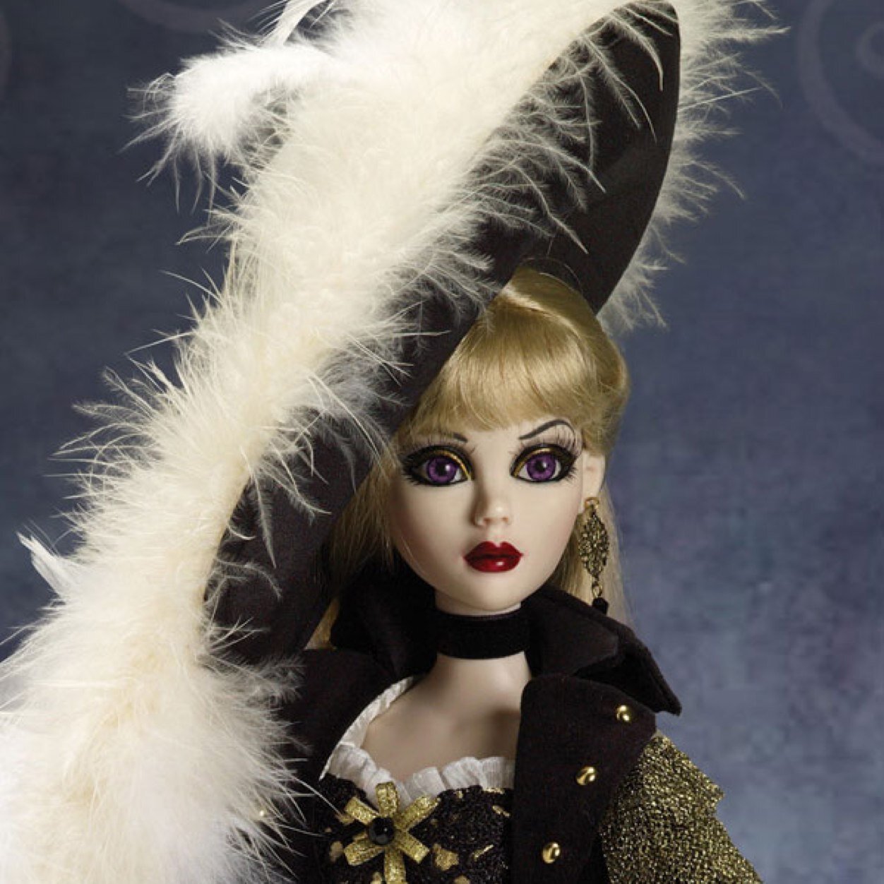 I am from TN but I live in CA. I sell dolls on Ebay.