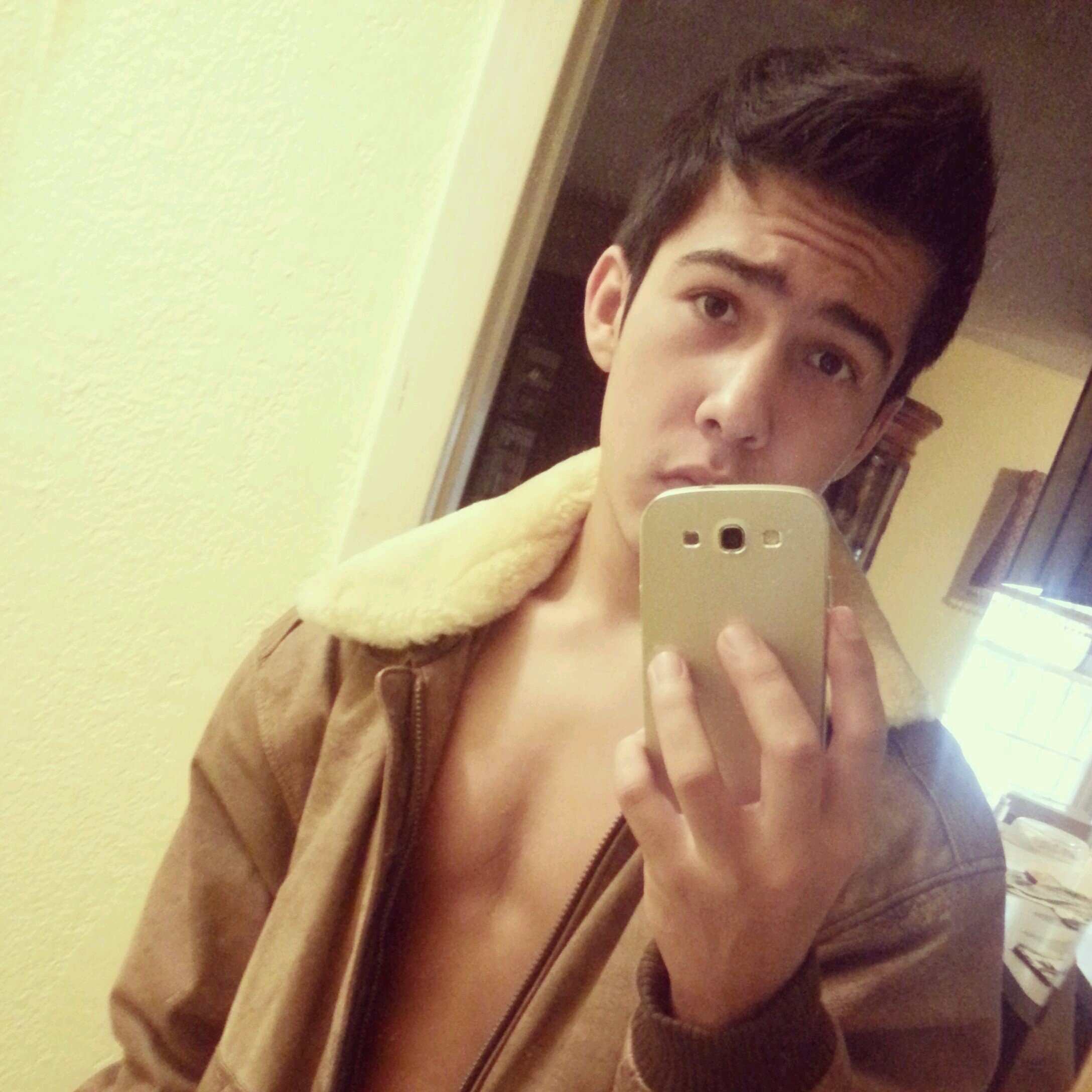 Cheeeeeeesus's profile picture. I drive a red G8. @AshleyNichole_5 is bae.