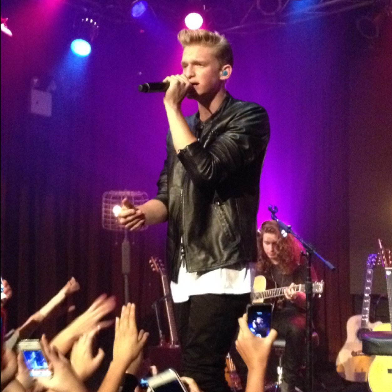 They all noticed me. One direction. Cody simposon. Gigi haddid. 1/21/14. Met cody, gigi, brad, and andrew.