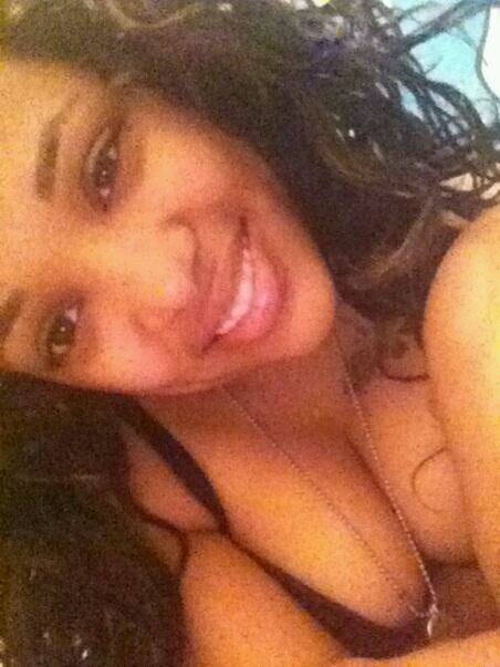 Mommie of two lovaa man ;) Love My Handsome Kiddies !! hardworking girl with a future and a past with alot of attitude :-*