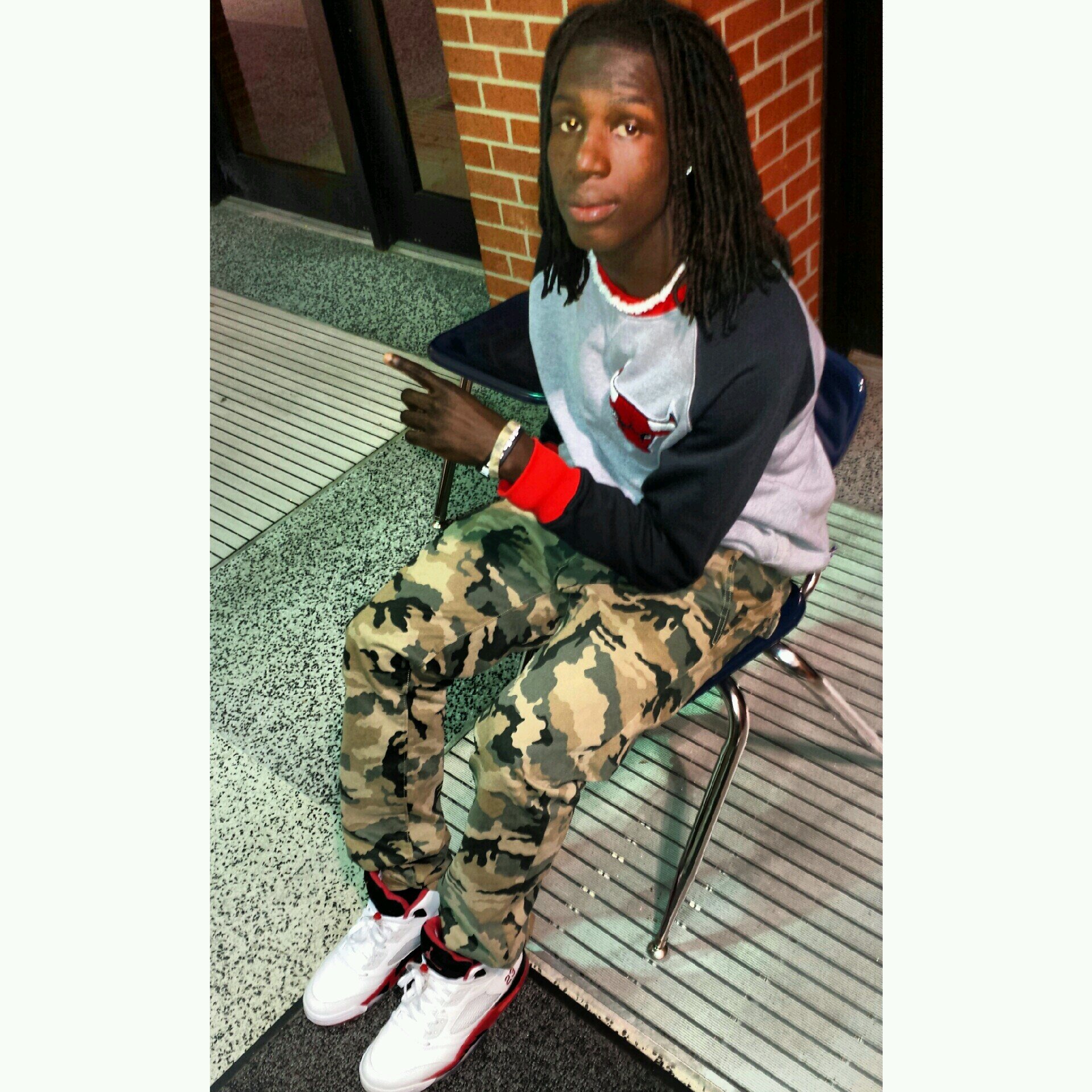 only fuk with real niggas ^_^