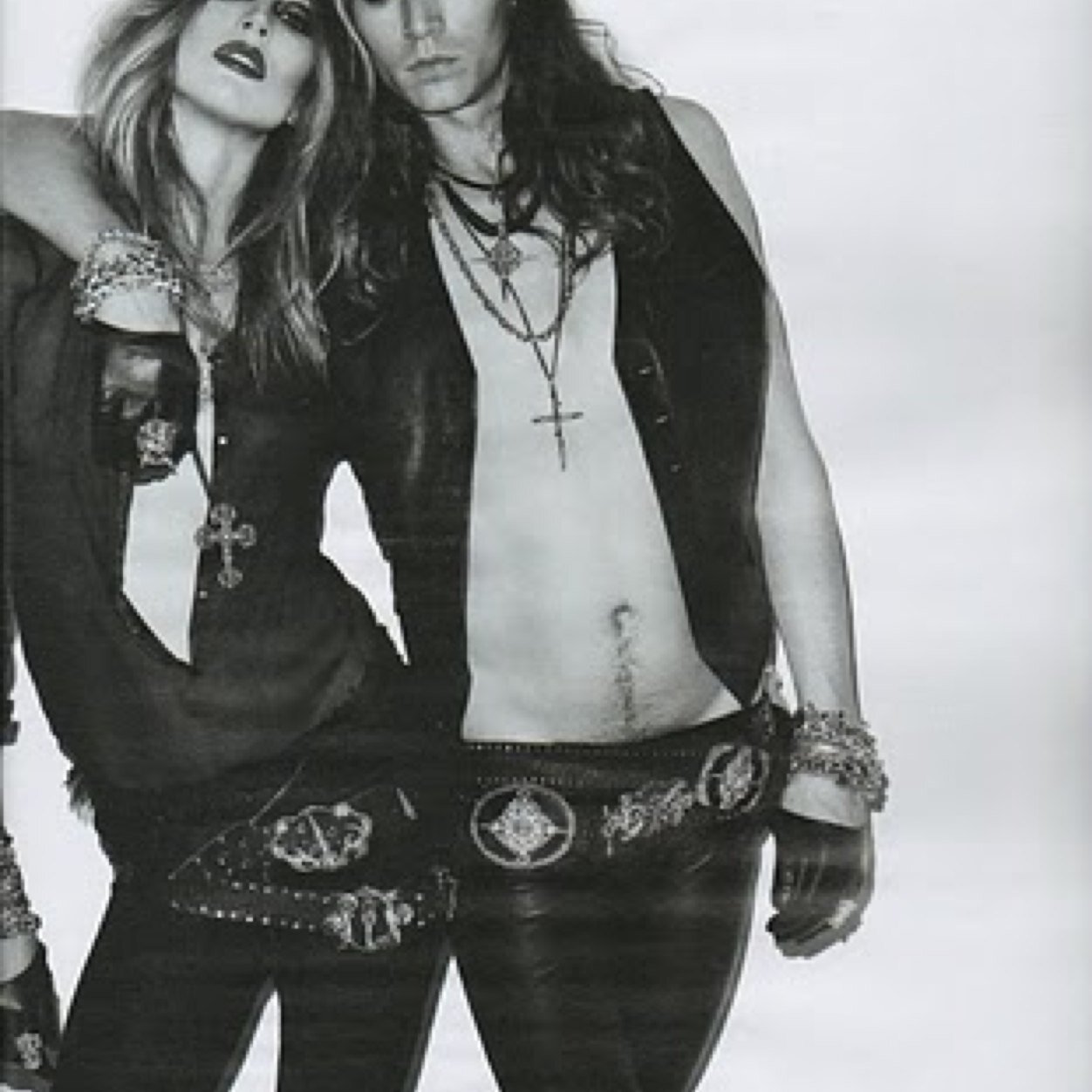 He's a rockstar. She's the girl all the bad guys want. Ex's, yet still best friends.