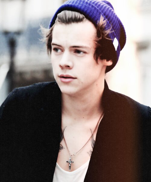 snugglemehard's profile picture. I gave you free follow so please go follow @Ziam_Moments69 ... I will follow you back there to so its a win, win situation 3