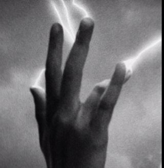 I have this Heavy Bass label http://t.co/SW29zW1AfD Full Time Pleasure Seeker, Heavier than Metal. http://t.co/i1zh1w620Z for dj mixes.