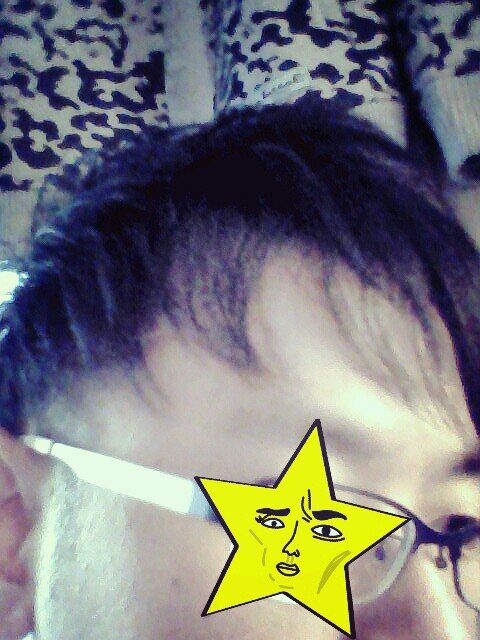 B'z、L'Arc～en～Ciel、TMR、ボカロ、アニメ大好き!!!あと、西尾様信者でもあります(´Д｀)話し合う人フォロミー(⌒0⌒)／あ、ちなみに♂です。lineでも絡みたいです！！！