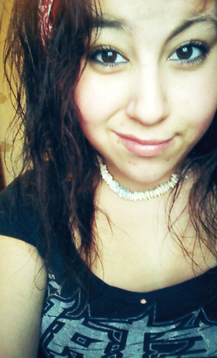 I'm a strait up person. I'm 17, my sons name is Anthoni. well, have a nice day! :)