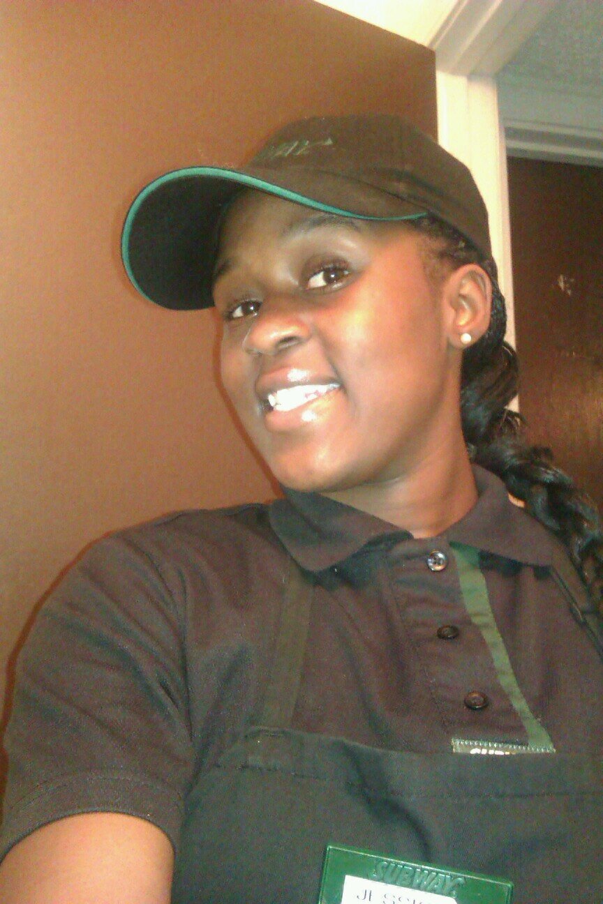 @_870Scrill Ween Gone Hurt Nomo Bruh . Real Woman & Dey hate Dat . juss Follow Me ♥