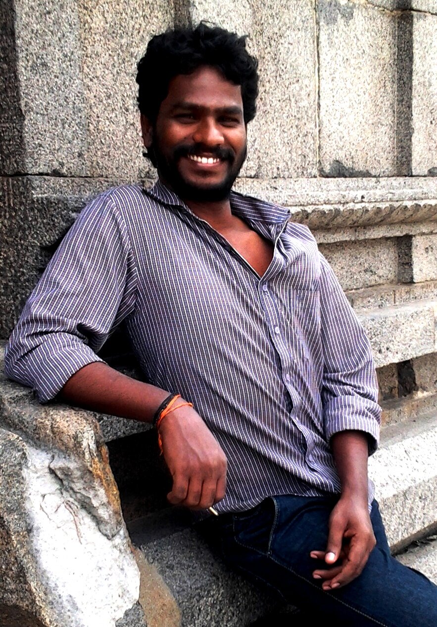 TAMIL CINEMA ,
வெகு தூரம் பயணிக்கும் ஒற்றை பறவை