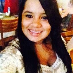 18 anos,solteira,signo de virgem, quando a vida te der motivos pra desistir, mostre a ella que quem manda nessa poorra é voocê .! ;)