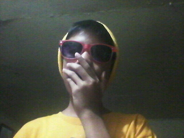 I ♥ you even though we dont talk that much in person.You make my day special. I cant imagine one day without you. I ♥ you very much.Follow me for a follow back