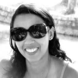 Católica,esposa do @__Wagner__ e apaixonada pelas coisas simples da vida! - Verso l'alto -