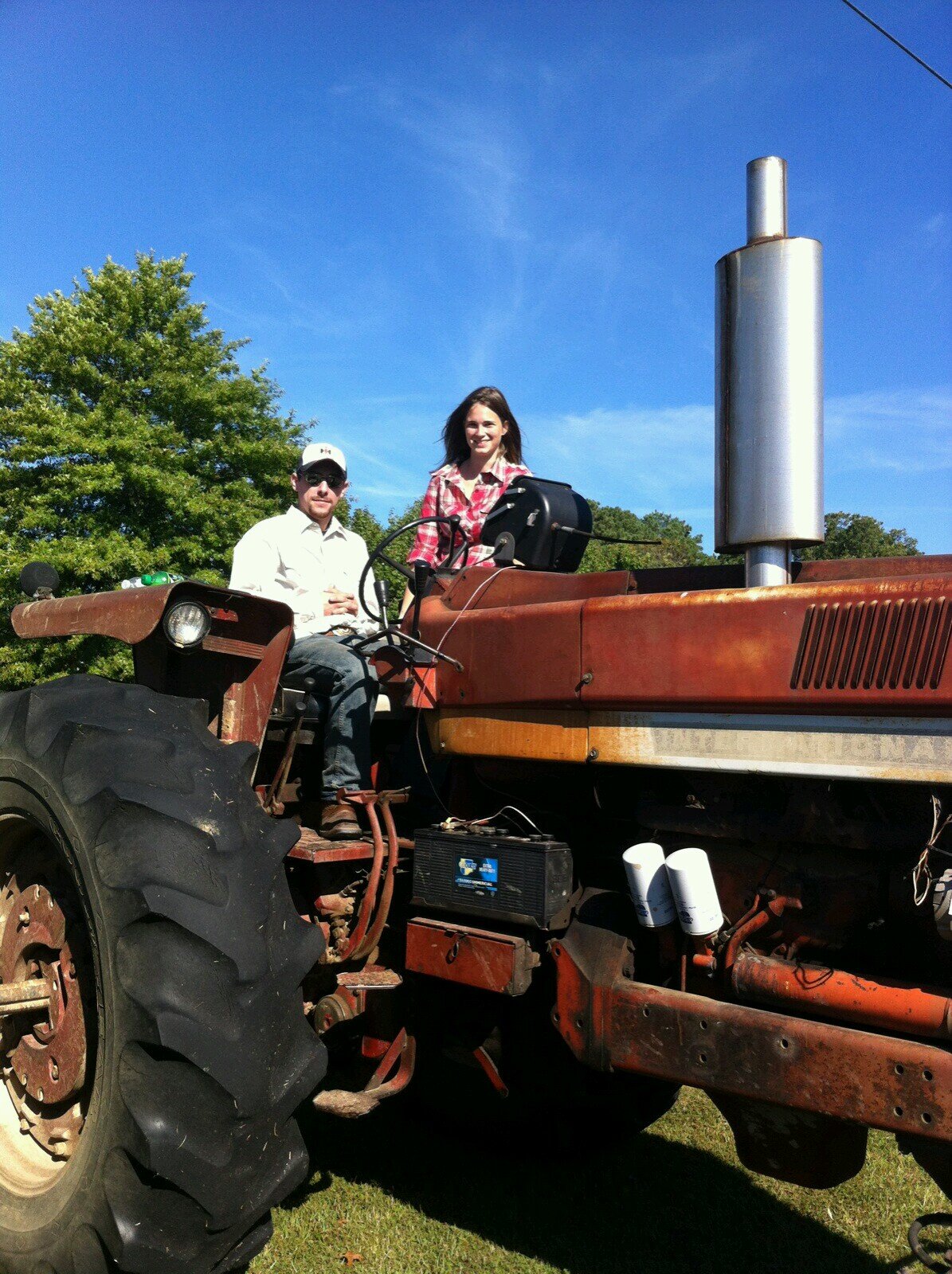 Senior at A.P Brewer High School. Rip ALB. Country Girl. Class of 2014