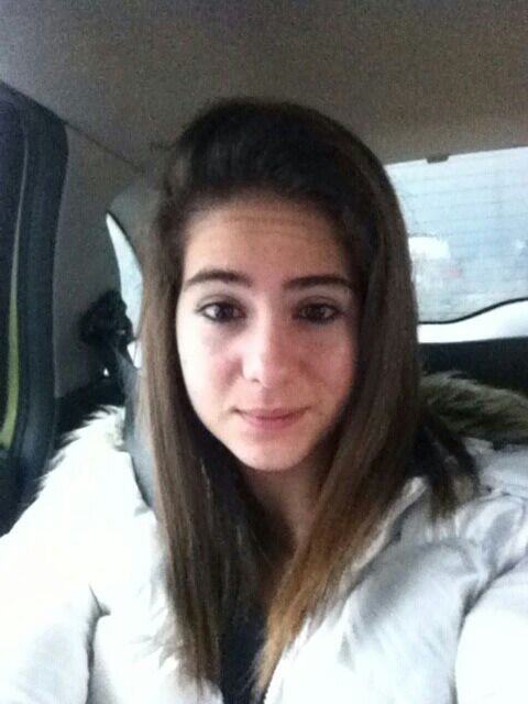 Alexia_____1998's profile picture. 