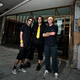 Ska-Rock-Reggae hecho en Venezuela por @gustavocasas @adolherrera @ricardoremoto  Solicita YA #SalioElSol en todo el circuito MEGA!