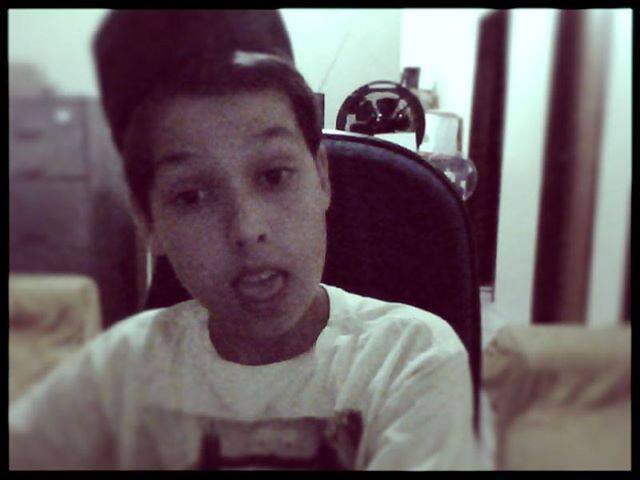 ✌ Deixa rolar, deixa fluir, sei que o amor ah de surgir ♪