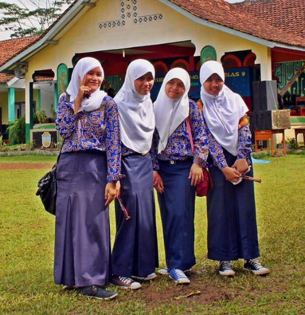 Rindayanti Ɣªήğ baik hati dan tidak sombong :D | I 3 NOAH Band (ʃƪ˘˘ﻬ).  I  like noah | female | 160198 | SMK Bina Insan Kamil | Bekasi| single