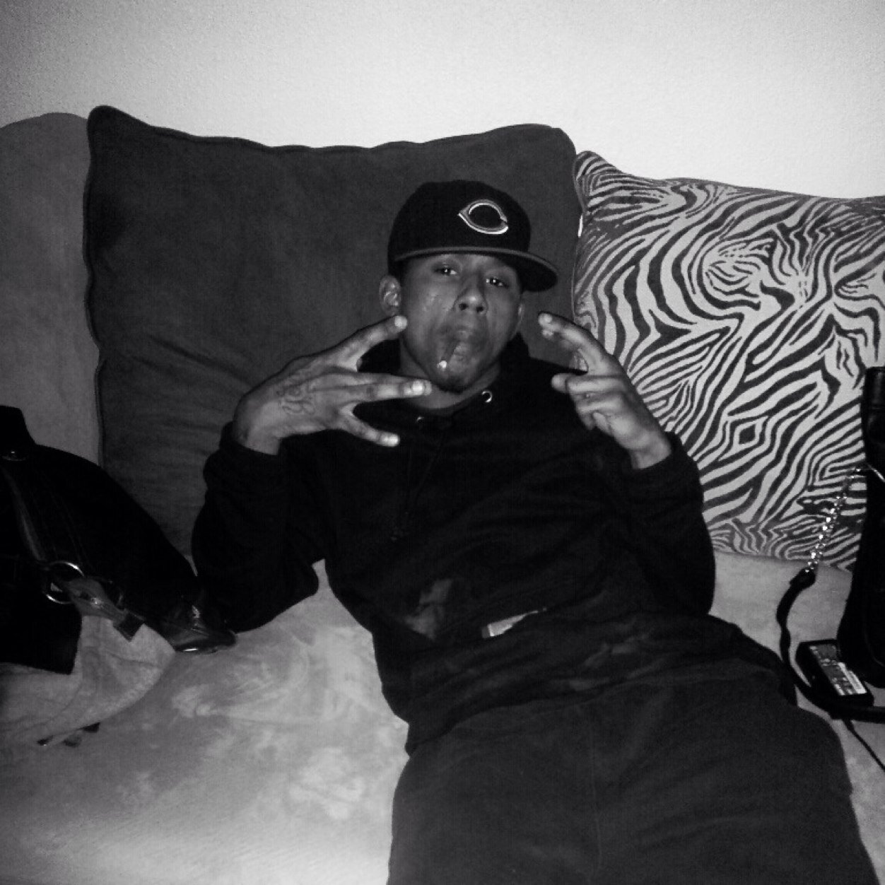R$M777