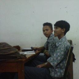 Waiting..  | http://t.co/pQuVdn966m | Contact person : +6289676398903