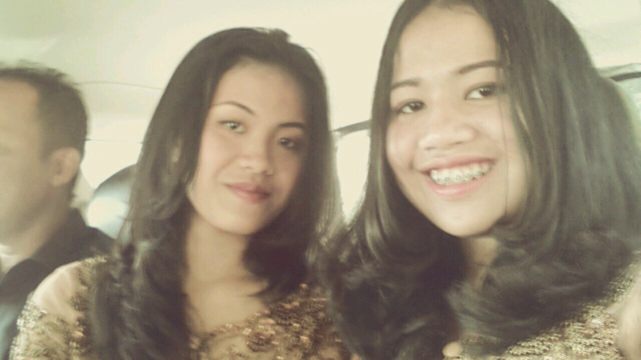 mona_patriciaa's profile picture. setia adalah. disaat orang yang kita sayang tidak dapat setia. tapi kita masih sanggup bertahan untuk tetap setiap :)