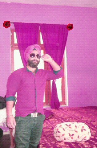 honeysingh12350's profile picture. 